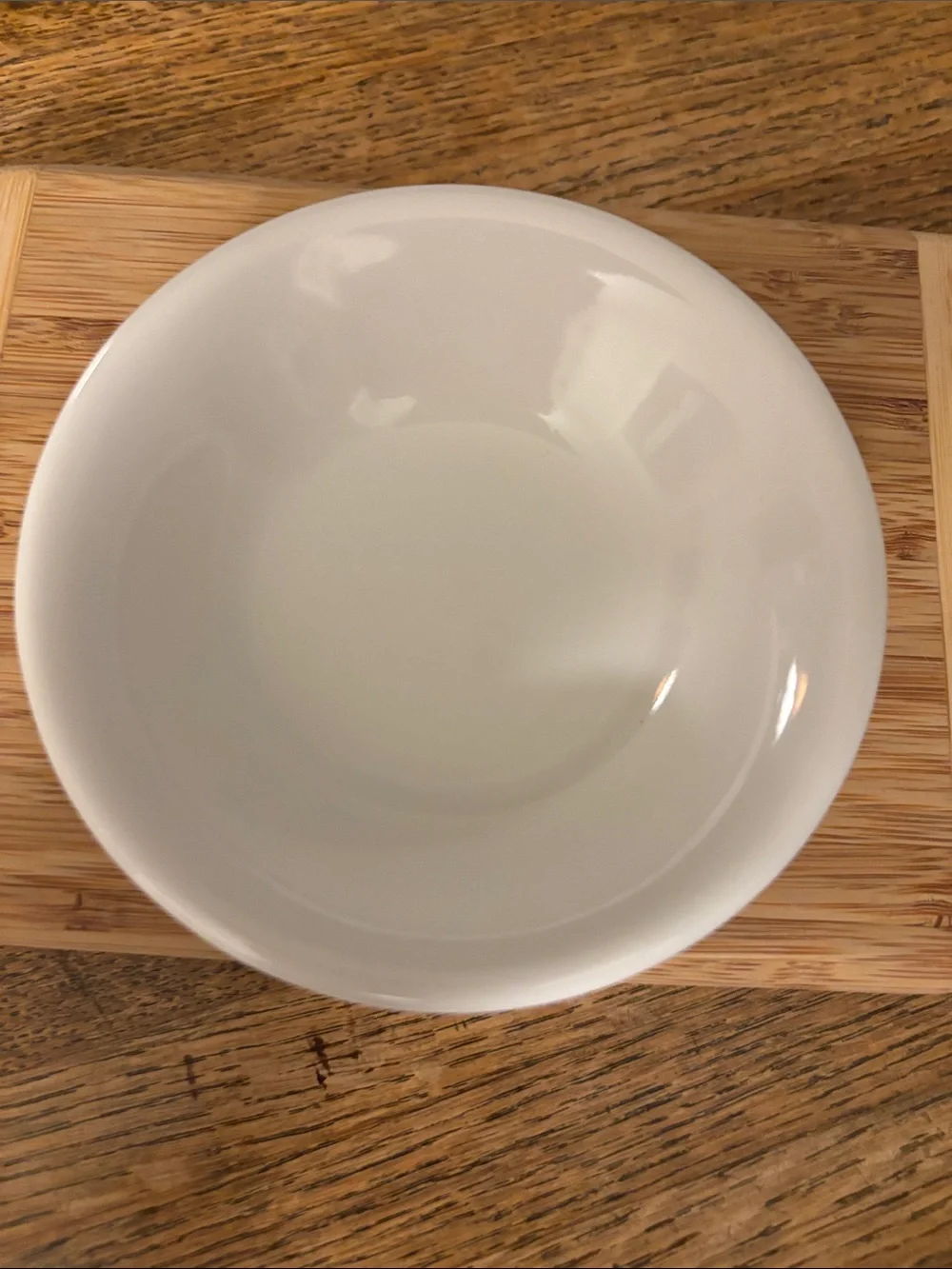 Iti Restaurant White 4 piece Ceramic Bowl Set. Vintage Date Feb. 2004